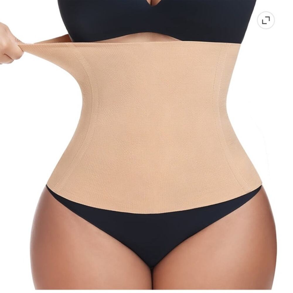NWT ~ Beige Shapewear Seamless Cool Comfort Firm Shaping Waist Trainer ~ SMALL